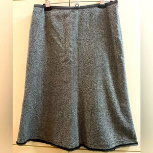 Prize Women's Floral wool Blend A Line Skirt Size 8 grey lined
